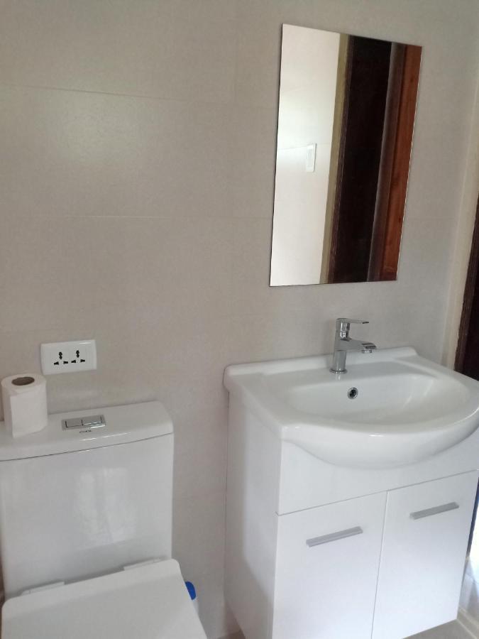 El Castillo Bed And Breakfast Angono Exterior foto